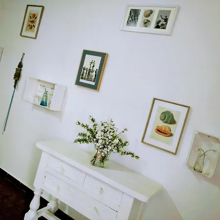 Zhimbad B&B By The Sea Bed & Breakfast *